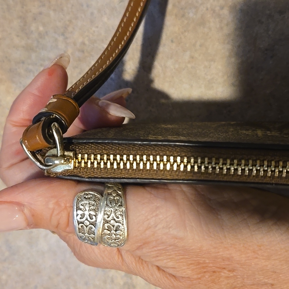 Coach Stylish Brown/Tan Signature Corner Zip Wristlet With Snowflake Accent - Picture 7 of 10